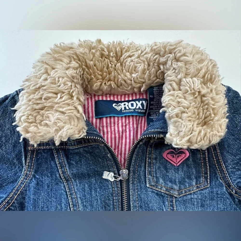 Vintage Girls ROXY Shaggy Faux Fur Lined Collar Zip Up Denim Jean Jacket Size 5